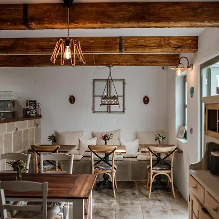 Hazai Provence Szálloda Kapolcs